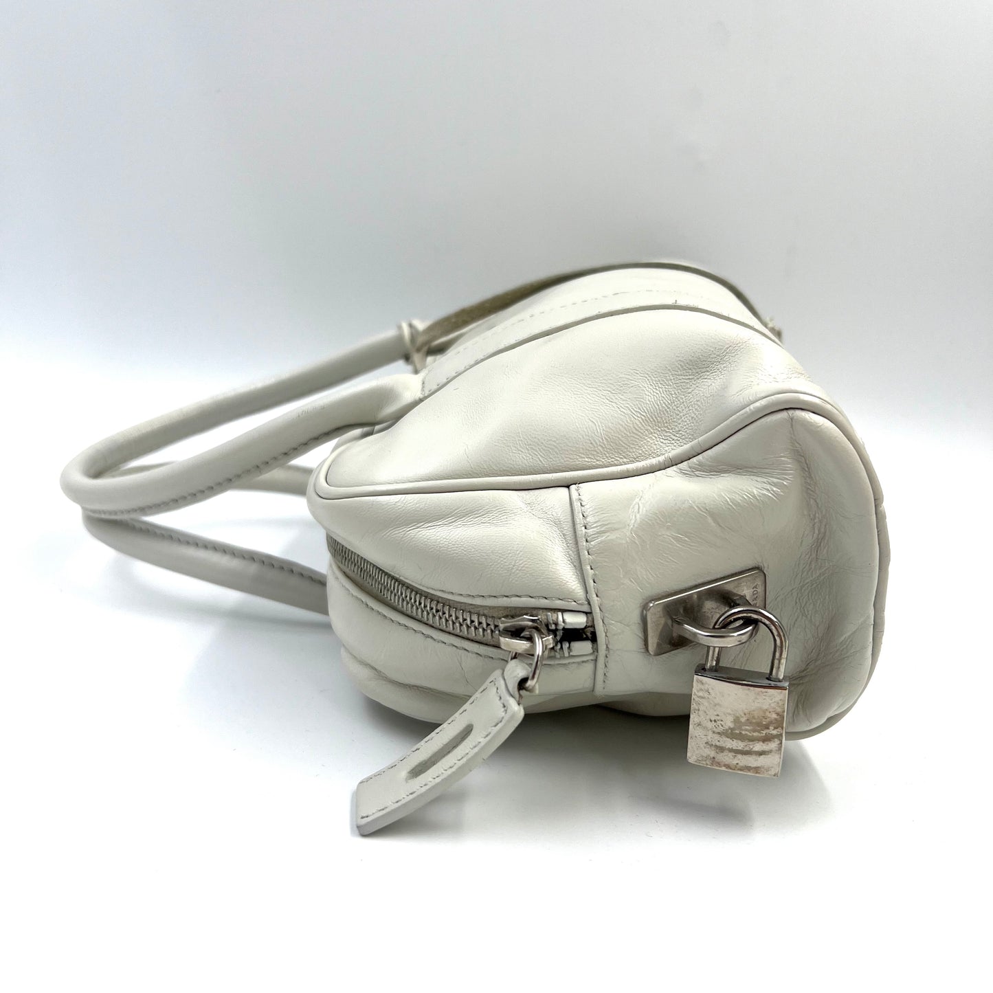 Prada 保齡球包