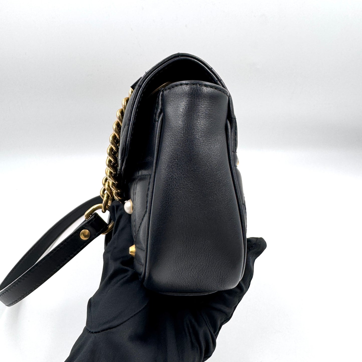 Gucci GG Marmont 珍珠鍊條包 26 cm