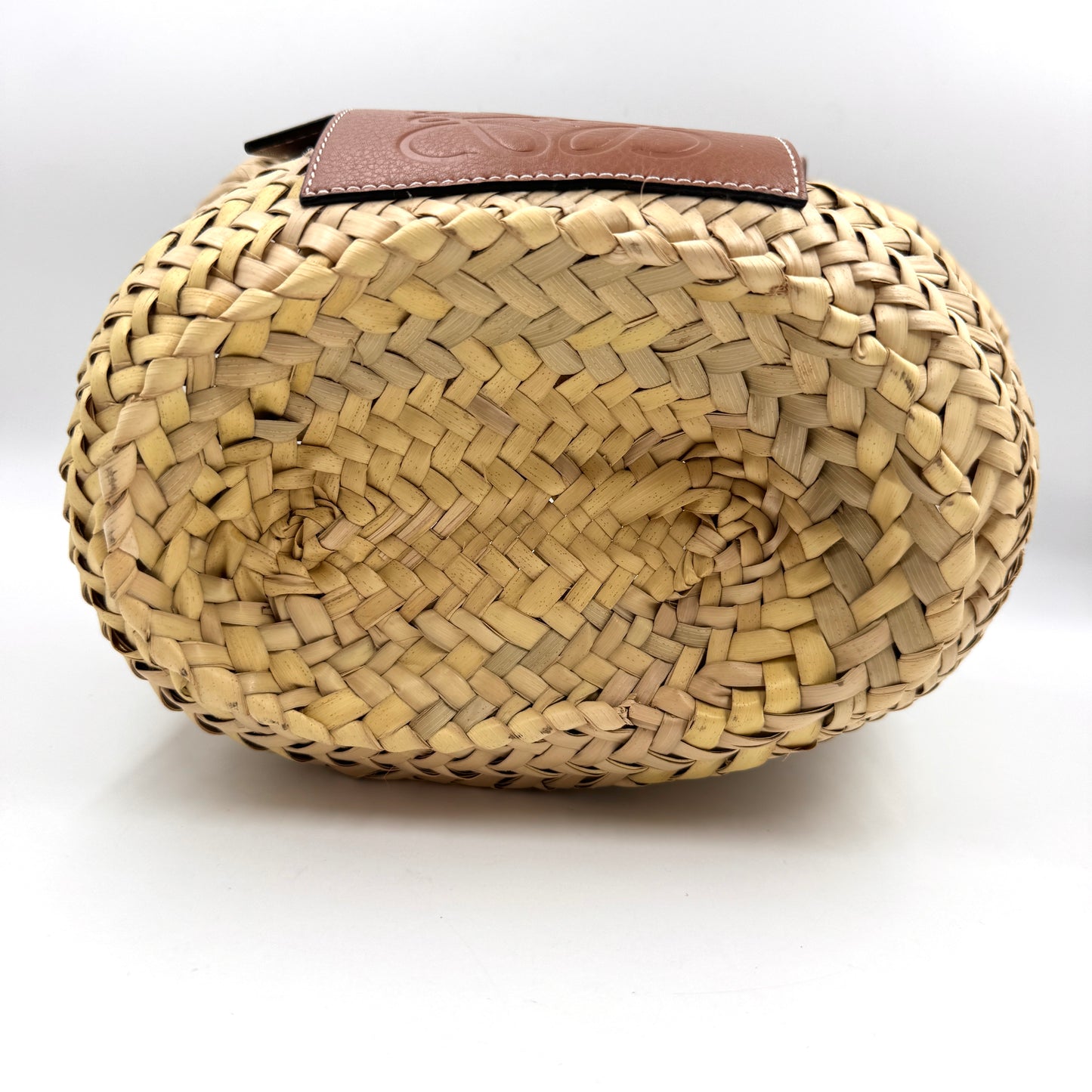 Loewe 草編沙灘包