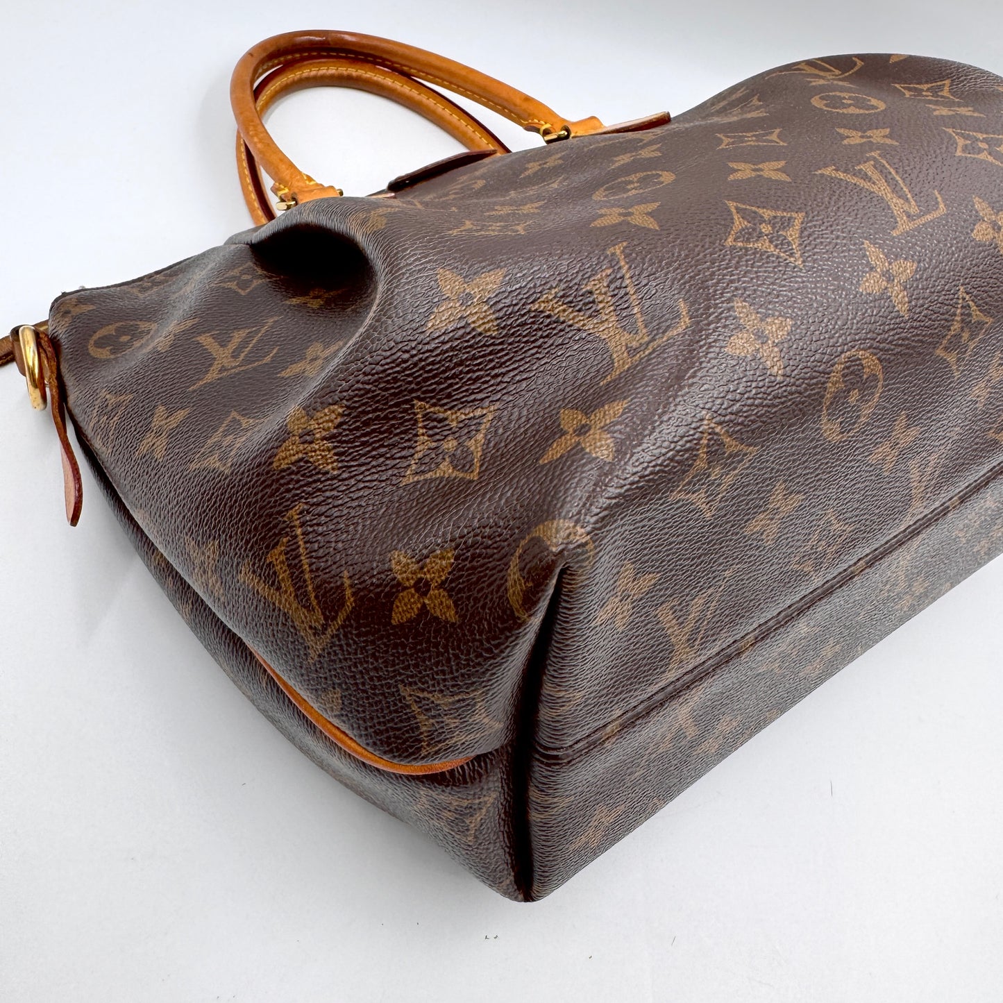 Louis Vuitton 經典老花餃子包