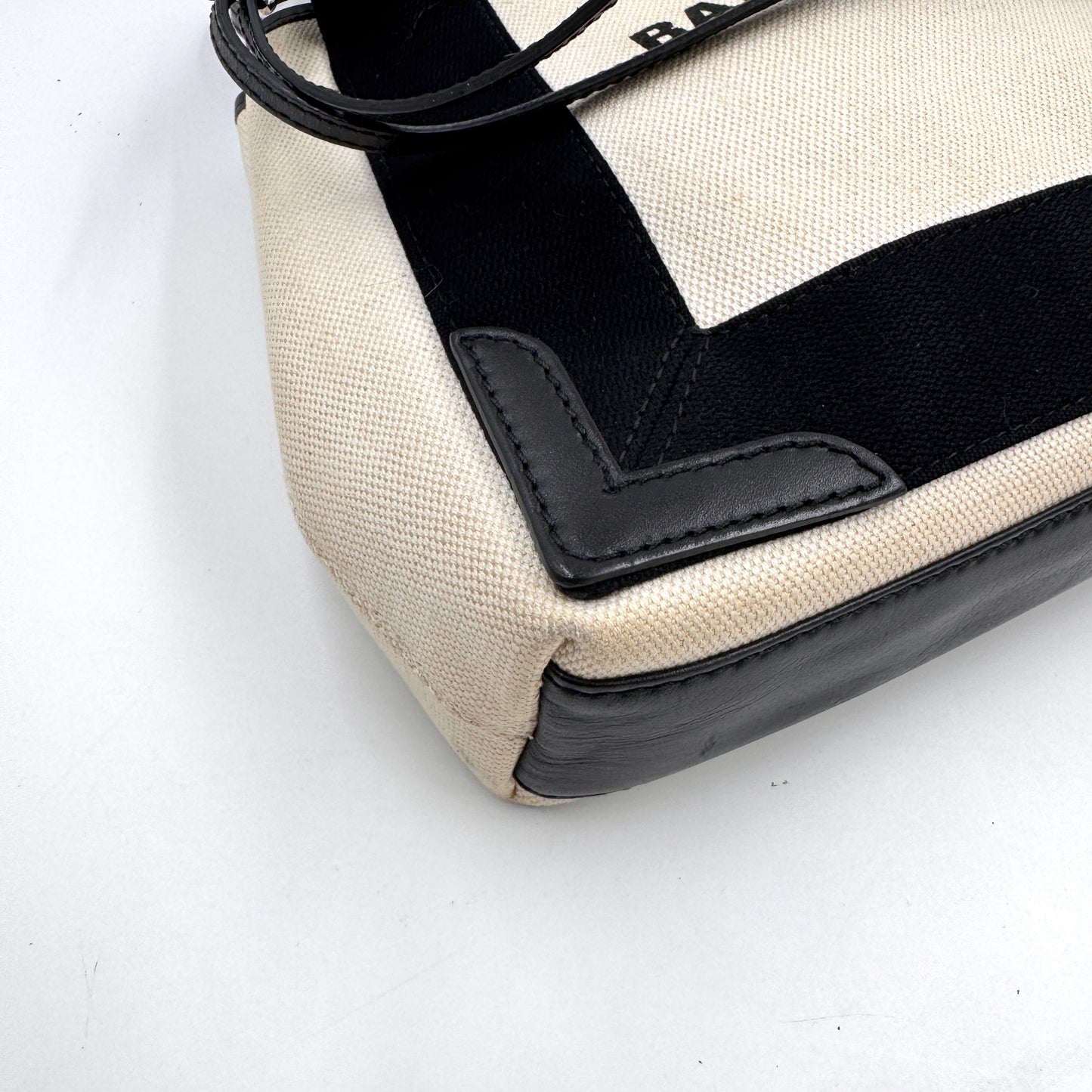 Balenciaga Navy Cabas 小號帆布拼皮托特包