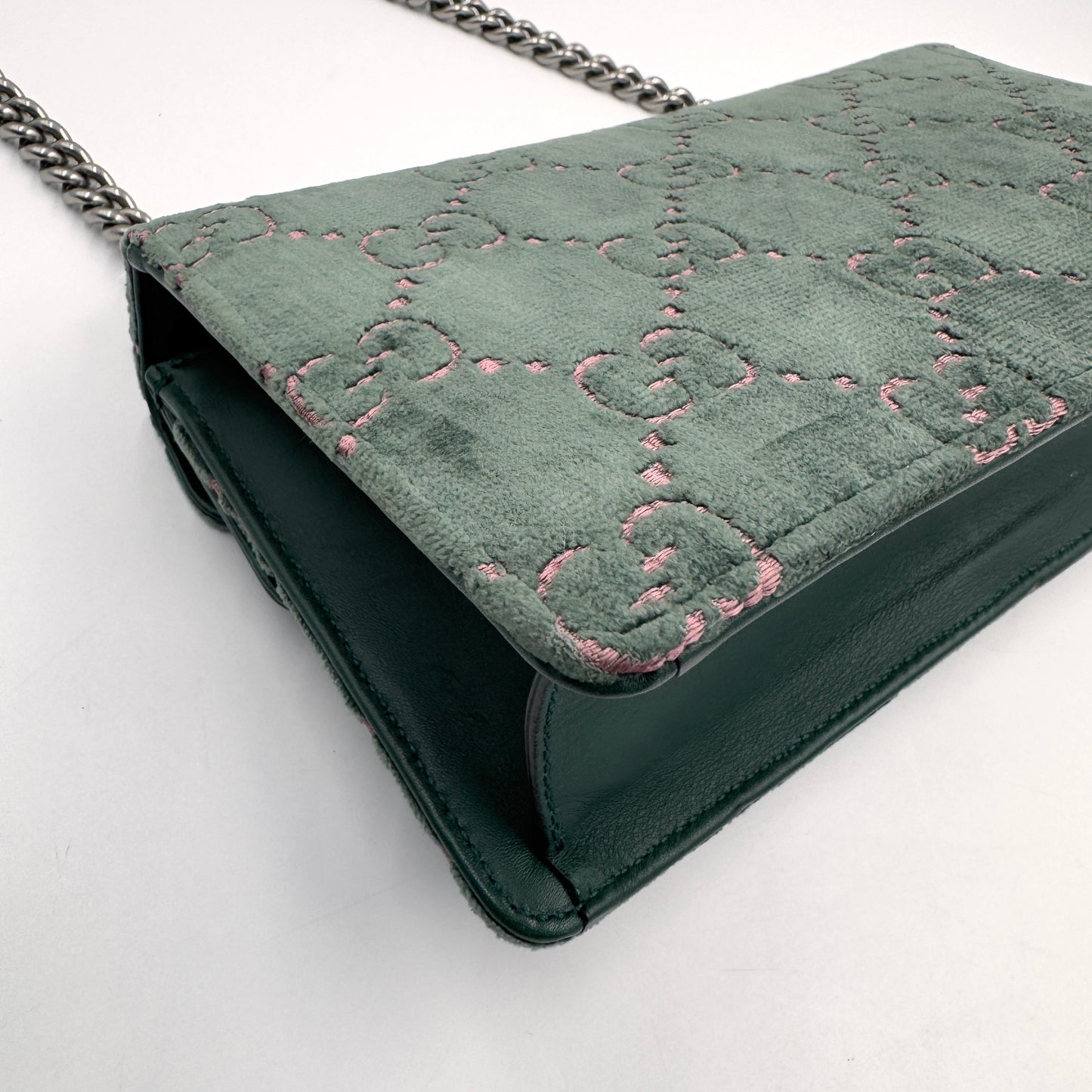 Gucci Dionysus Suede GG Small（酒神）麂皮鑽扣酒神小號