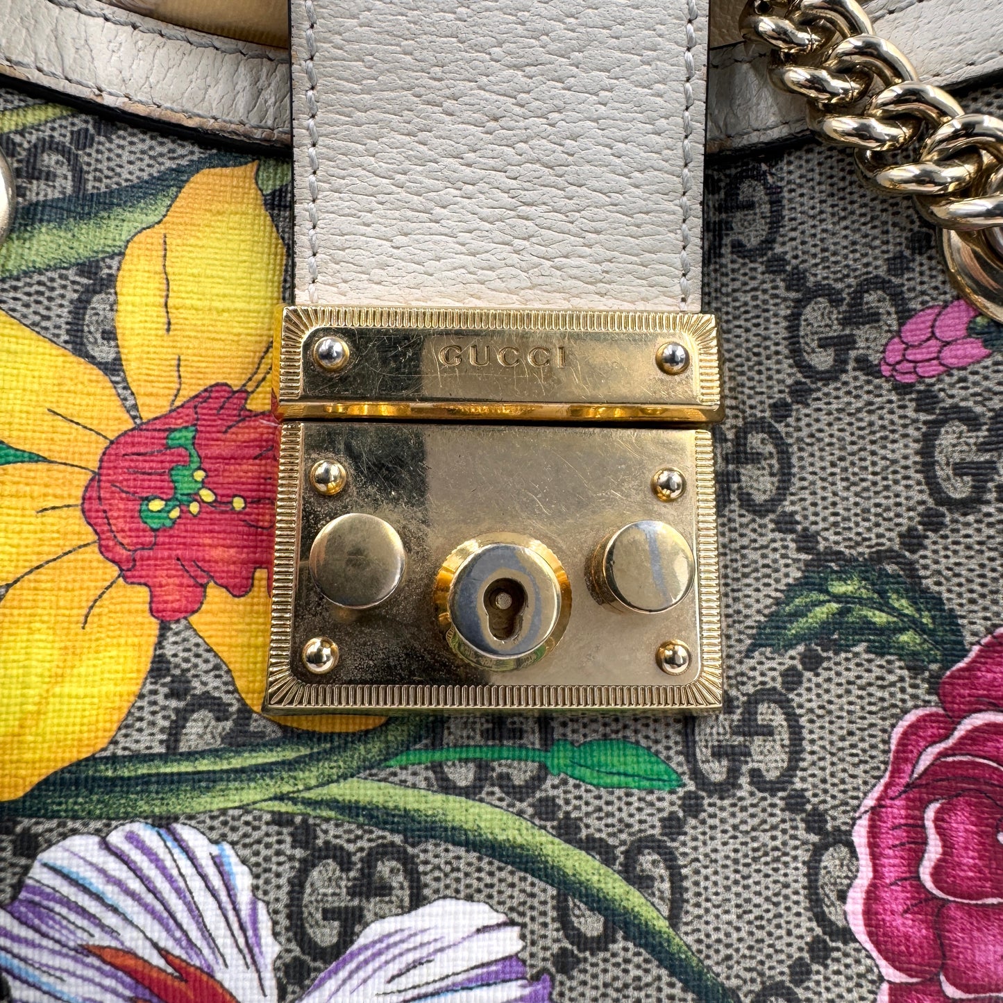 Gucci Padlock Small Shoulder Bag（月光寶盒）老花花卉鎖頭鏈條