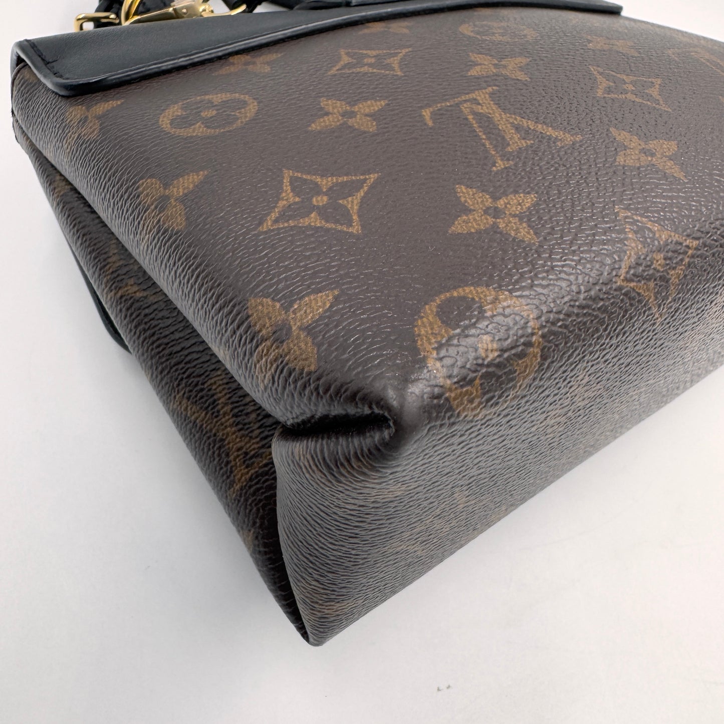 Louis Vuitton Locky BB（小鎖頭包）老花拼黑色