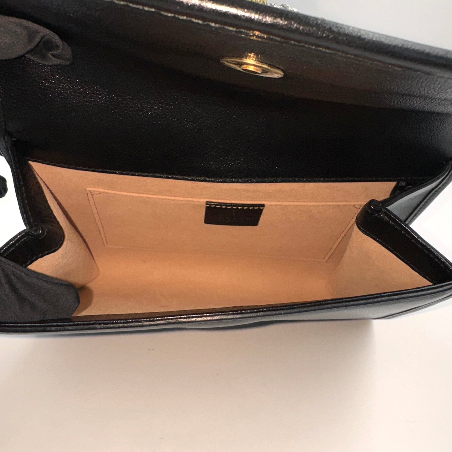 Gucci Rajah Tiger Head Bag（Rajah 虎頭包）水晶琺瑯虎頭裝飾