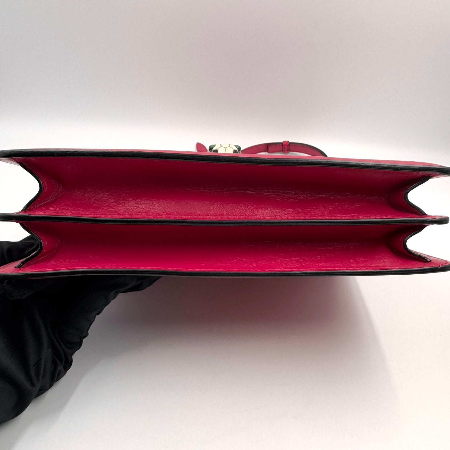 Bvlgari Serpenti Forever Accordion Bag（蛇頭包）風琴折層蛇頭手提