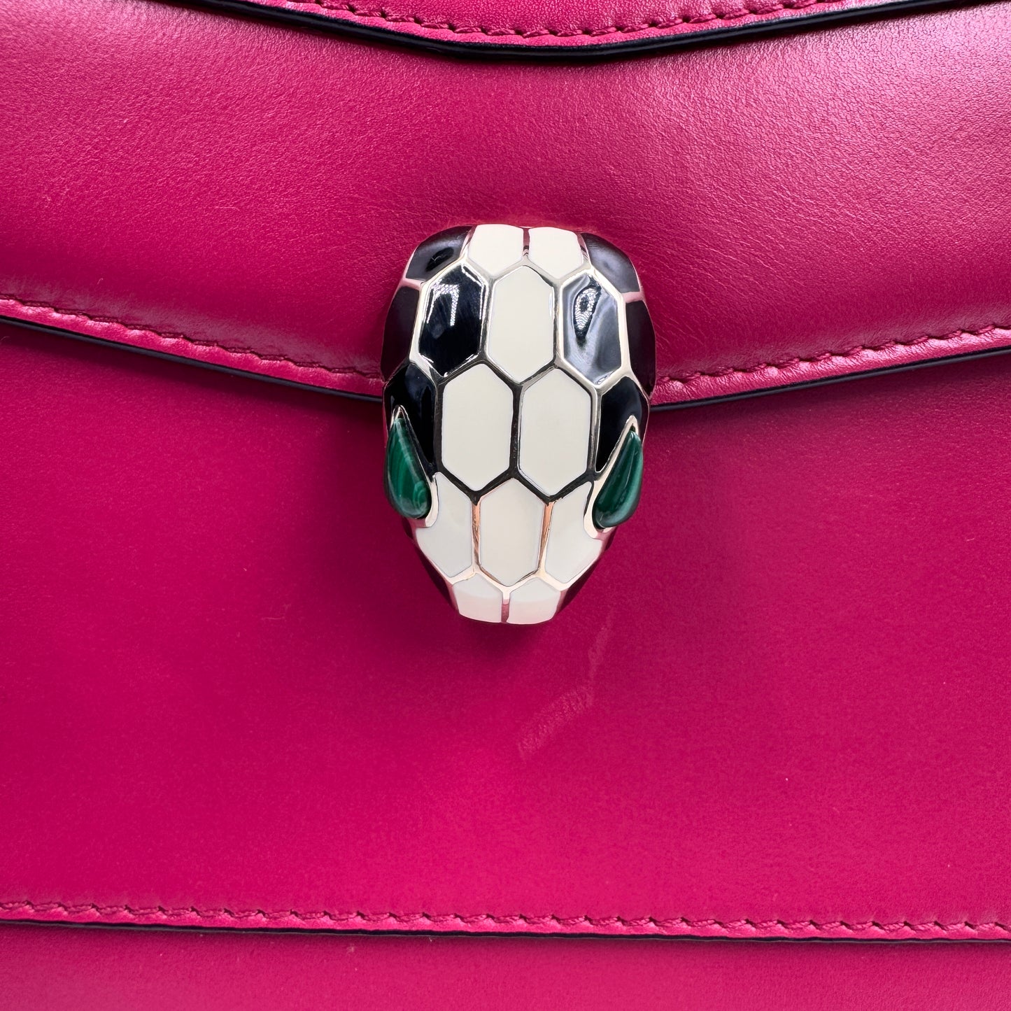 Bvlgari Serpenti Forever Accordion Bag（蛇頭包）風琴折層蛇頭手提