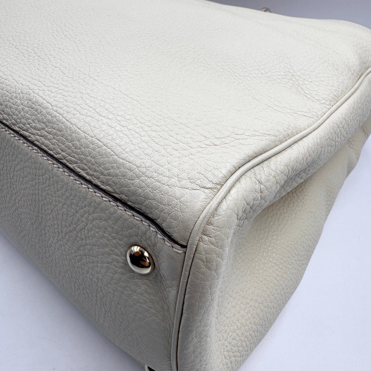 Gucci Bamboo 1947 Top Handle Bag（竹節包）經典竹節皮革手提