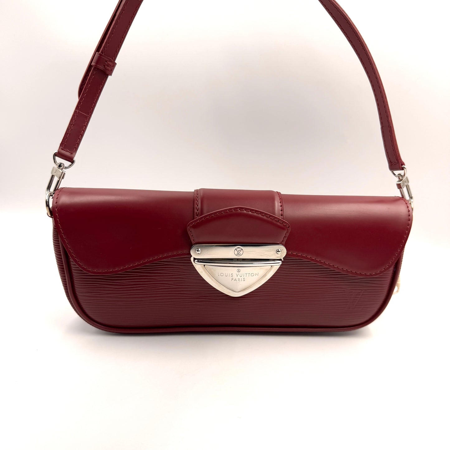 Louis Vuitton Epi Leather Shoulder Bag（腋下包）黑色水波紋